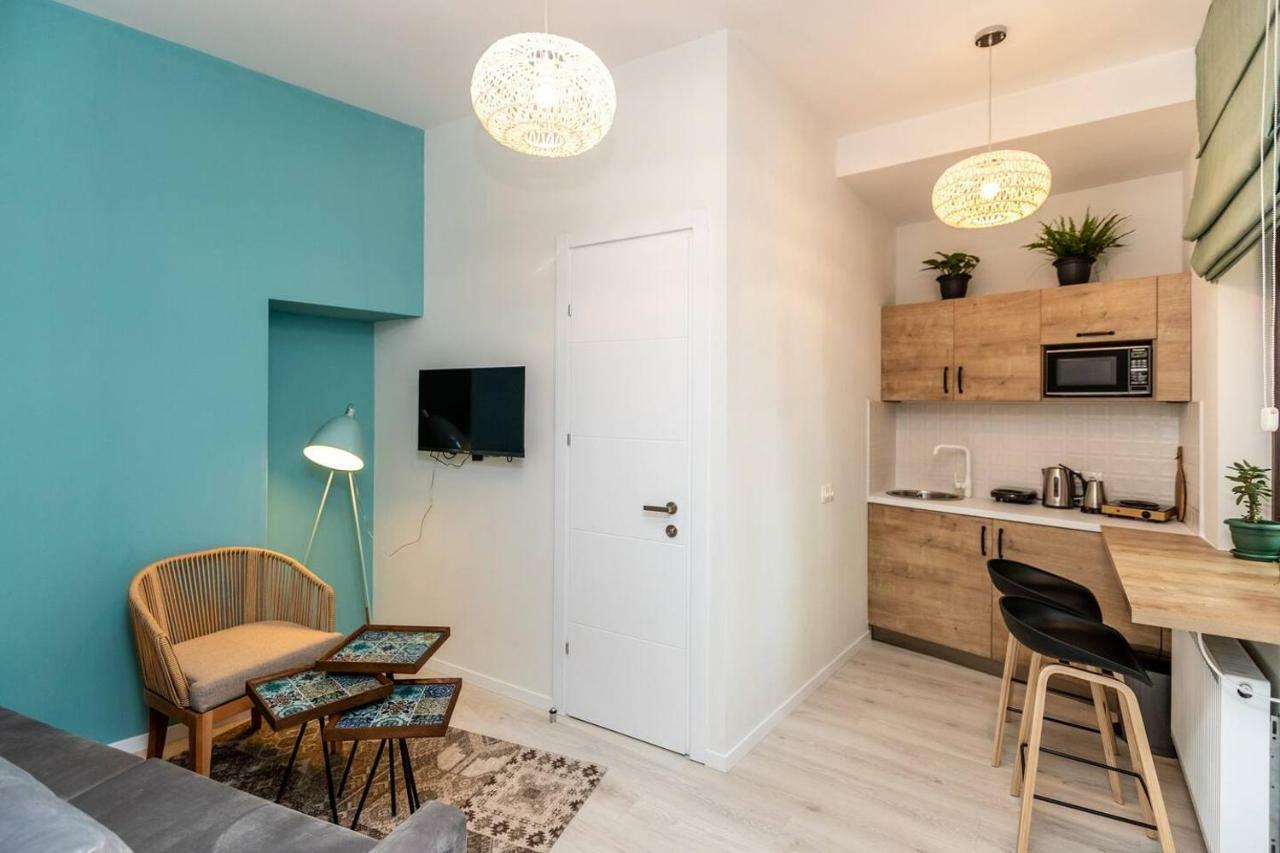 Modern Studio Near Rustaveli Ave - By Wehost تبليسي المظهر الخارجي الصورة